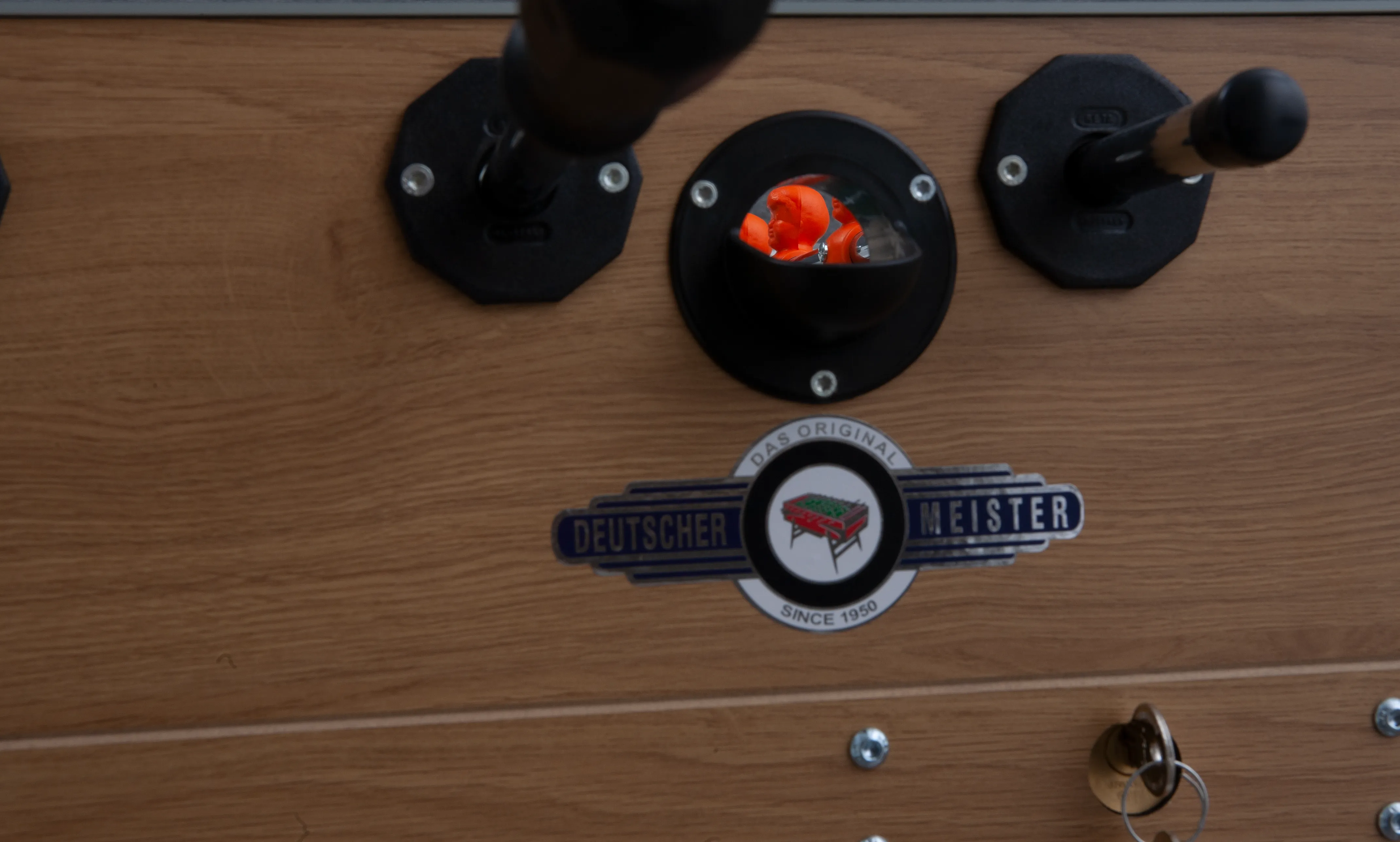 Deutscher Meister Championline Available in 2 Colors