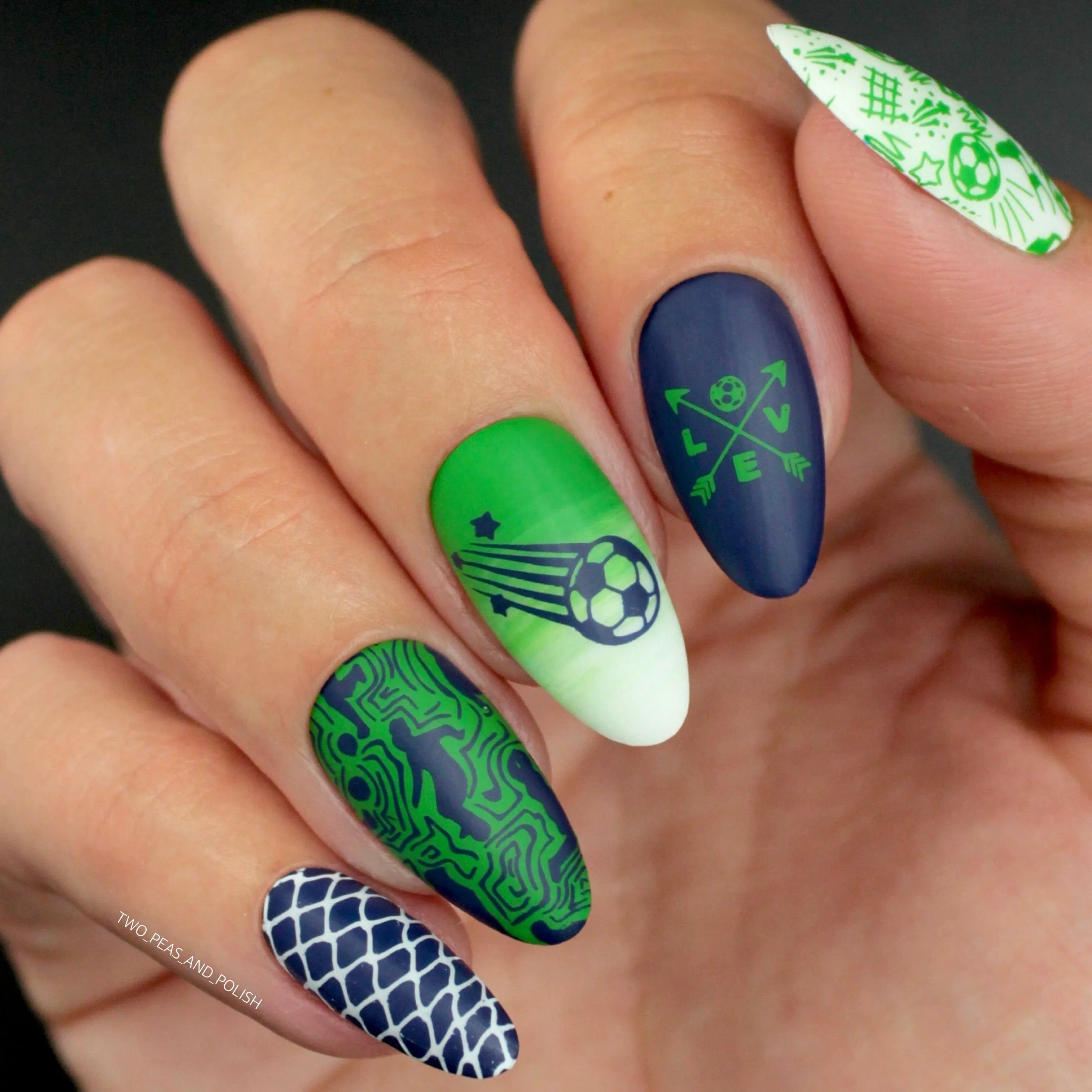 Game On: Goal Getter (M307) - Nail Stamping Plate