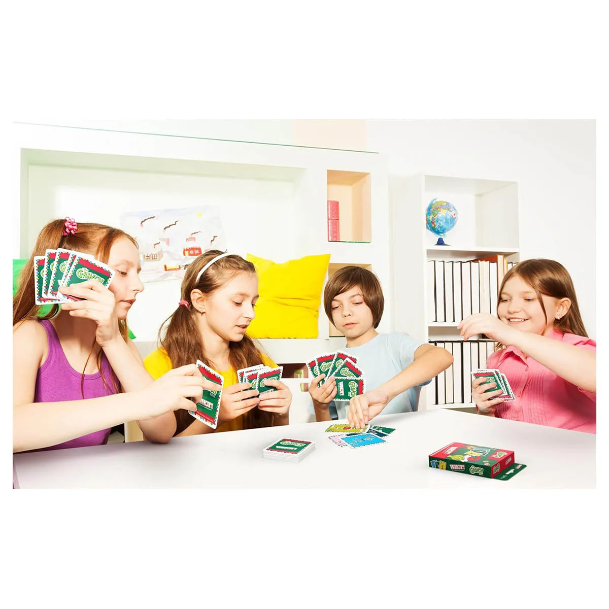 WHOT! The Grinch Card Game